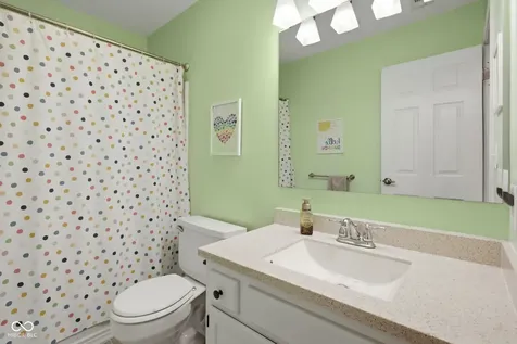 1043 Briarwood Drive Brownsburg IN 46112