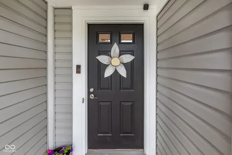 1043 Briarwood Drive Brownsburg IN 46112