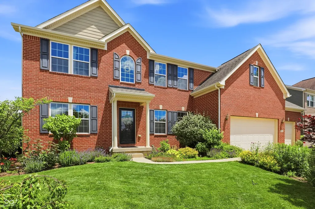 5825 Somerset Boulevard E Bargersville IN 46106