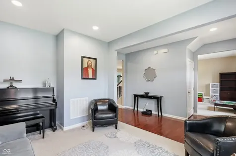 5825 Somerset Boulevard E Bargersville IN 46106