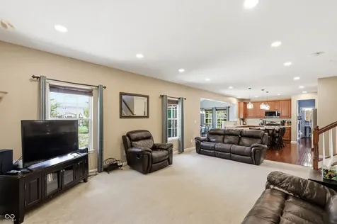 5825 Somerset Boulevard E Bargersville IN 46106