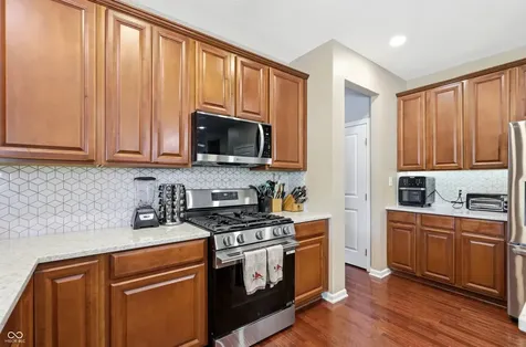 5825 Somerset Boulevard E Bargersville IN 46106