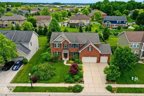 5825 Somerset Boulevard E Bargersville IN 46106