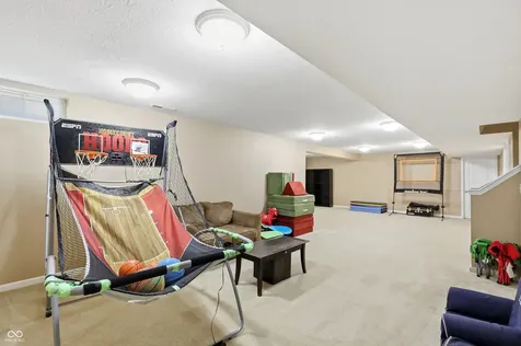 5825 Somerset Boulevard E Bargersville IN 46106