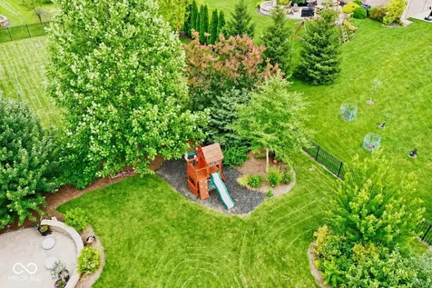 5825 Somerset Boulevard E Bargersville IN 46106