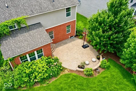 5825 Somerset Boulevard E Bargersville IN 46106