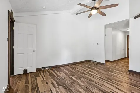 4037 Hillendale Drive Greenwood IN 46142