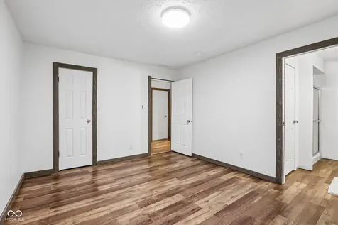 4037 Hillendale Drive Greenwood IN 46142