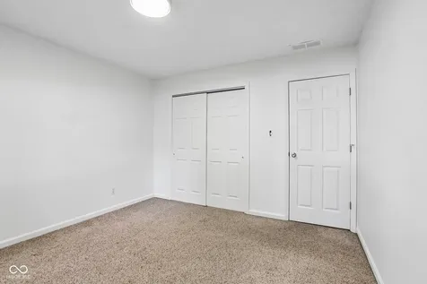 4037 Hillendale Drive Greenwood IN 46142