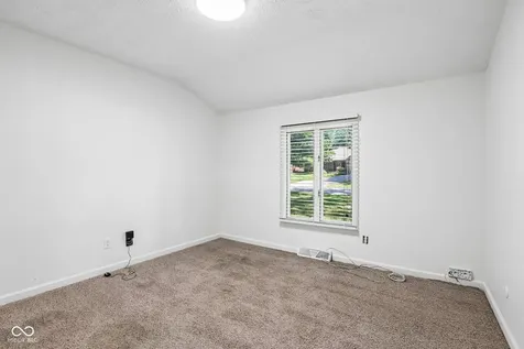 4037 Hillendale Drive Greenwood IN 46142