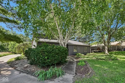 4037 Hillendale Drive Greenwood IN 46142
