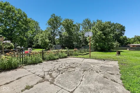 4037 Hillendale Drive Greenwood IN 46142