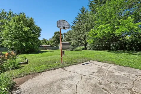 4037 Hillendale Drive Greenwood IN 46142