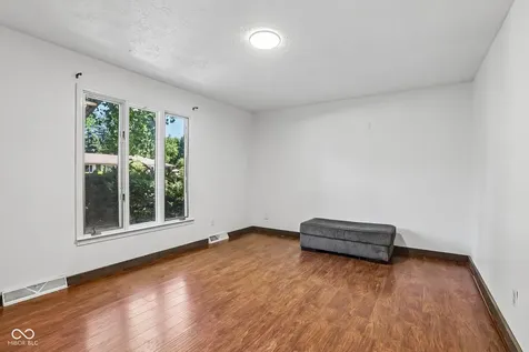 4037 Hillendale Drive Greenwood IN 46142