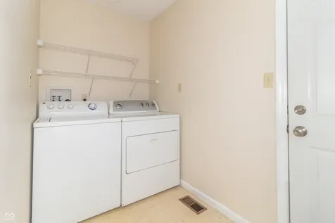 2416 E Hickory Boulevard Greenfield IN 46140