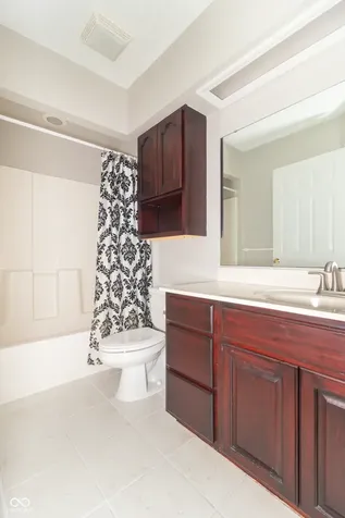 2416 E Hickory Boulevard Greenfield IN 46140