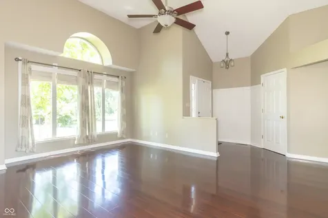 2416 E Hickory Boulevard Greenfield IN 46140
