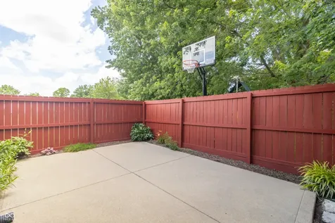 2416 E Hickory Boulevard Greenfield IN 46140