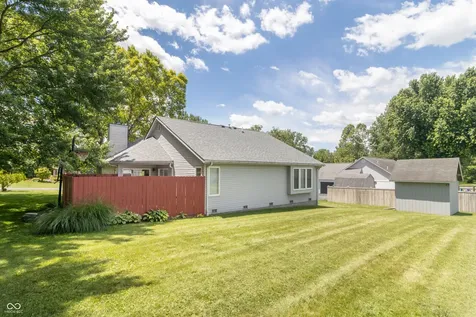 2416 E Hickory Boulevard Greenfield IN 46140