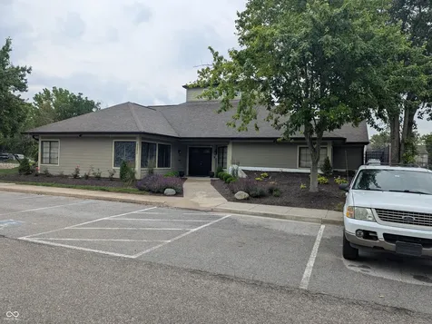 4371 W Village Parkway W Indianapolis IN 46254