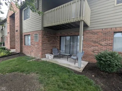4371 W Village Parkway W Indianapolis IN 46254