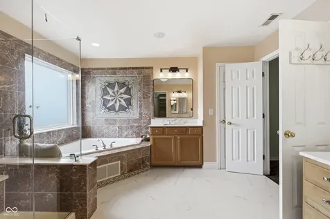 13967 Hawkstone Drive Fishers IN 46040