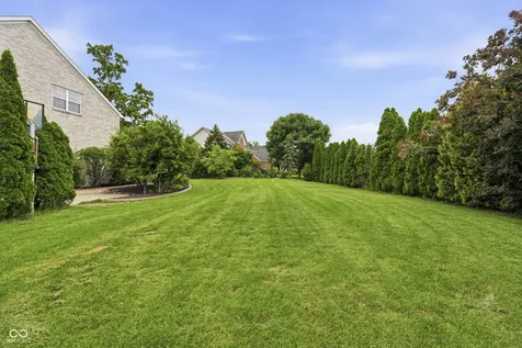 13967 Hawkstone Drive Fishers IN 46040