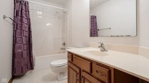 21118 N Banbury Road Noblesville IN 46062