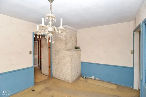 5515 Woodside Drive Indianapolis IN 46228