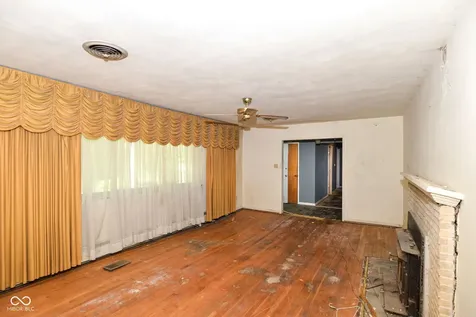 5515 Woodside Drive Indianapolis IN 46228