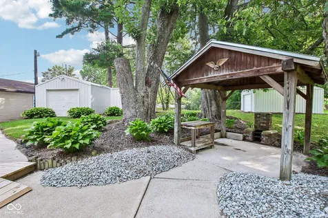 8645 Highland Road Martinsville IN 46151