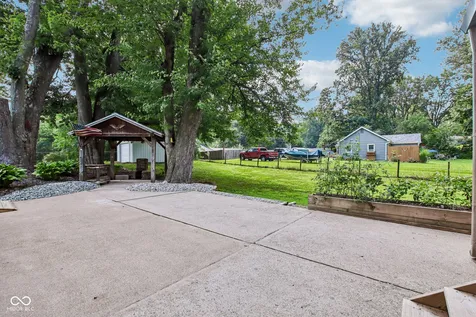8645 Highland Road Martinsville IN 46151