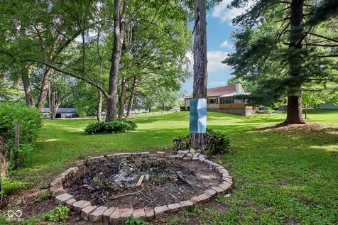8645 Highland Road Martinsville IN 46151