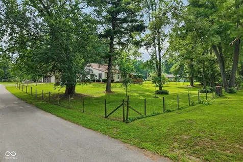 8645 Highland Road Martinsville IN 46151