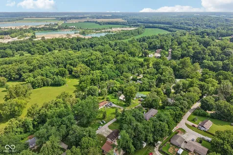 8645 Highland Road Martinsville IN 46151