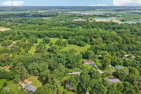 8645 Highland Road Martinsville IN 46151