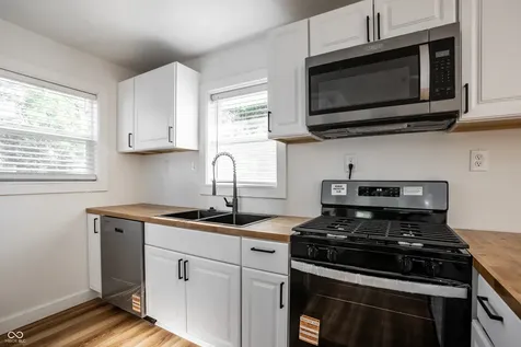 3318 E Saint Clair Street Indianapolis IN 46201