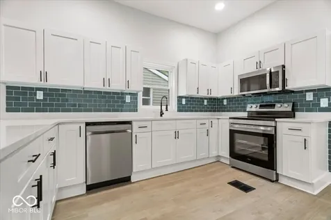 326 N Hamilton Indianapolis IN 46201