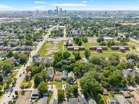 326 N Hamilton Indianapolis IN 46201