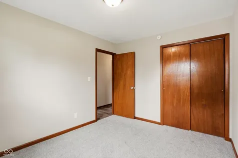 10628 E County Road 100 S Indianapolis IN 46231