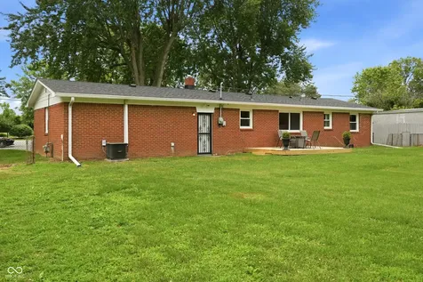 10628 E County Road 100 S Indianapolis IN 46231