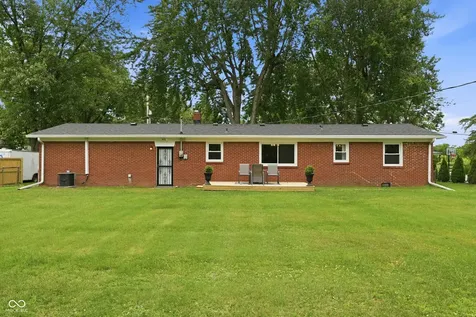 10628 E County Road 100 S Indianapolis IN 46231