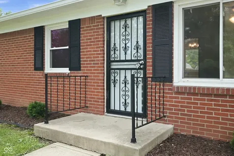 10628 E County Road 100 S Indianapolis IN 46231