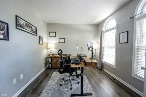 12052 Ashland Drive Fishers IN 46037