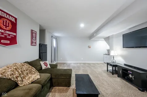 12052 Ashland Drive Fishers IN 46037