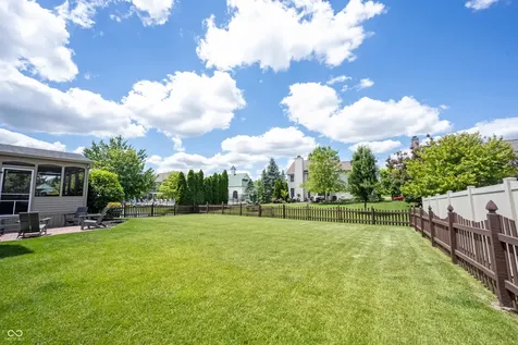 12052 Ashland Drive Fishers IN 46037