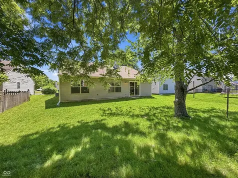 1266 Auburn Drive Brownsburg IN 46112