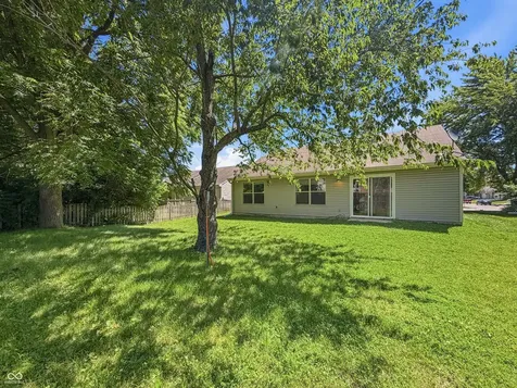 1266 Auburn Drive Brownsburg IN 46112