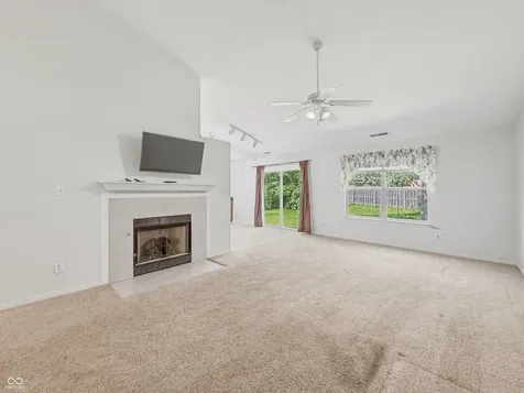1266 Auburn Drive Brownsburg IN 46112
