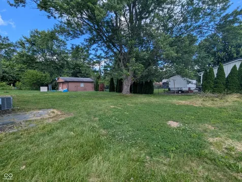 674 W 300 N Anderson IN 46011